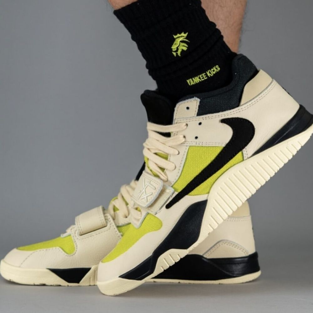 Air Jordan Jumpman Jack x Travis Scott TR Bright Cactus