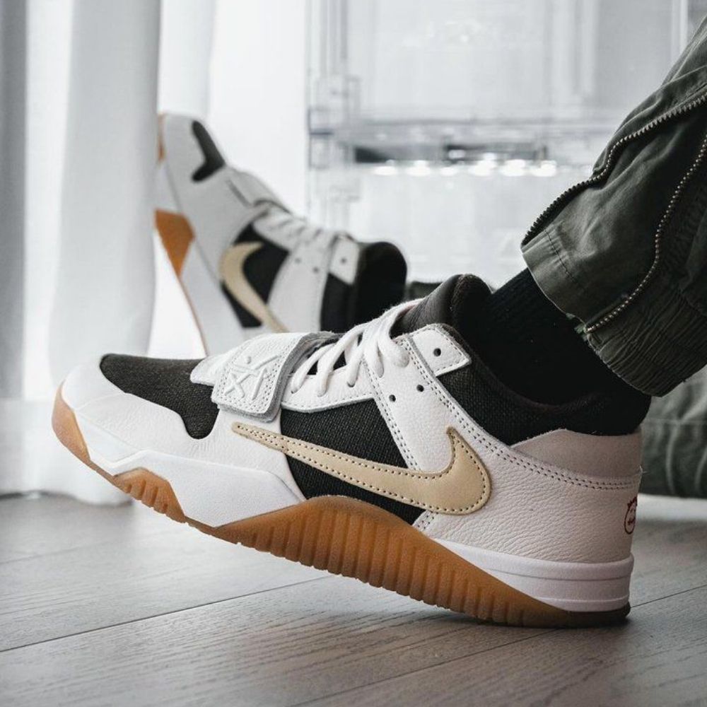 Air Jordan x Travis Scott Jumpman Jack Sail