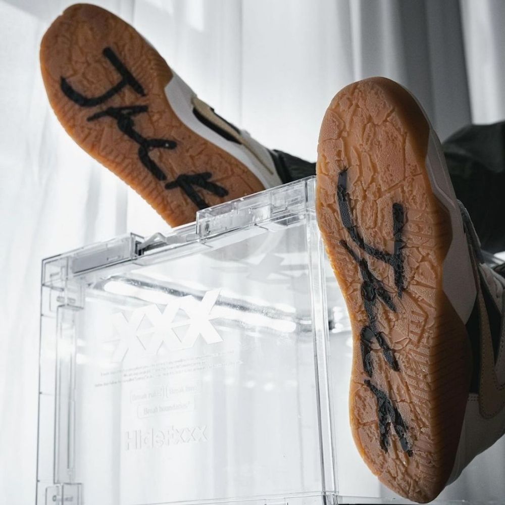 Air Jordan x Travis Scott Jumpman Jack Sail