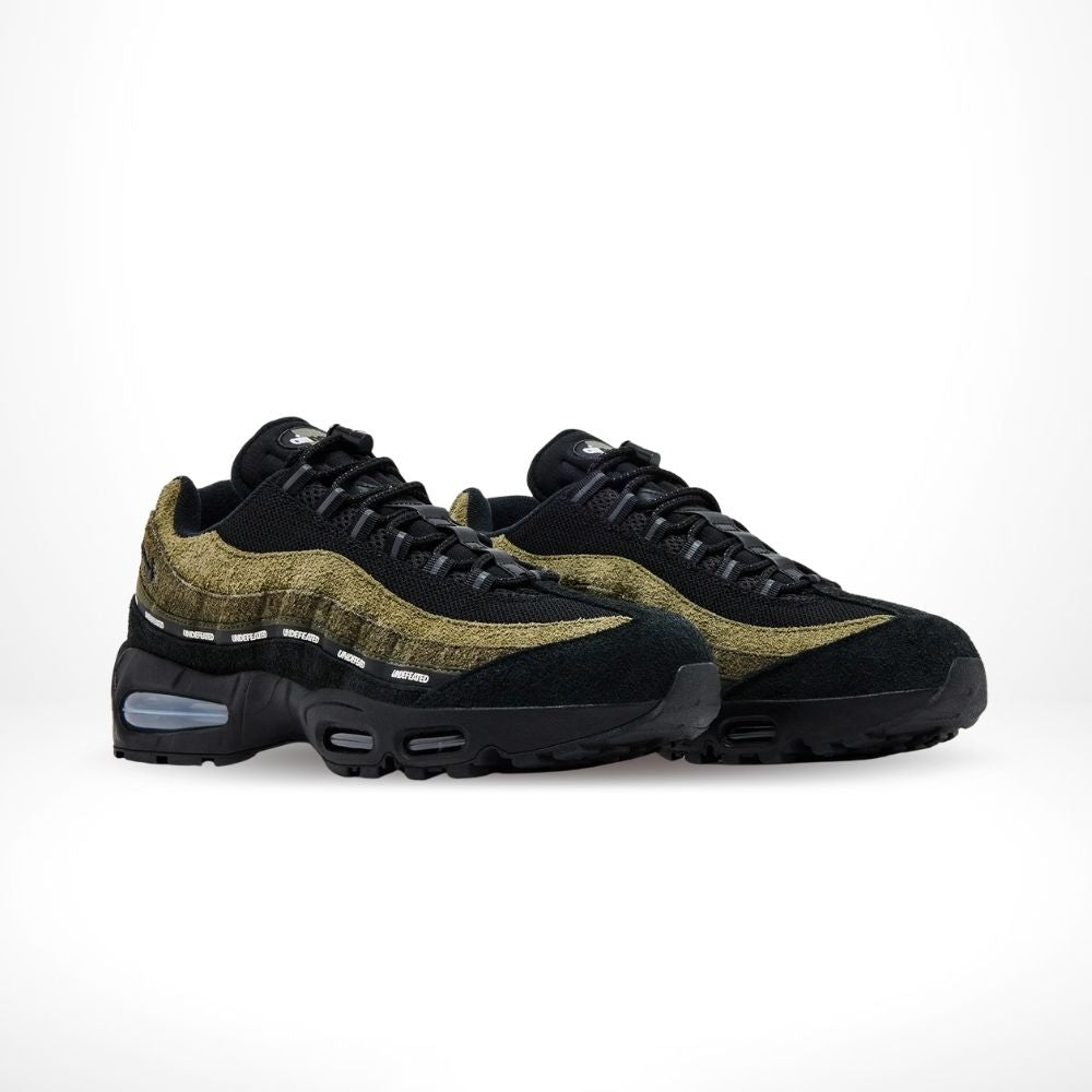 Nike Air Max 95 x Undefeated Medium Olive