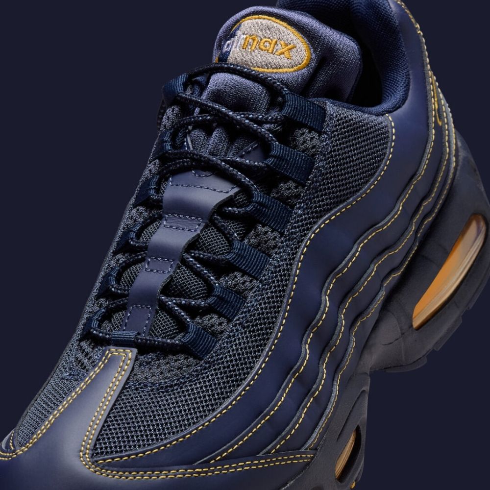 Nike Air Max 95 Michigan